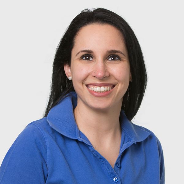 Debora Michienzi-Gennaro, Dentalassistentin